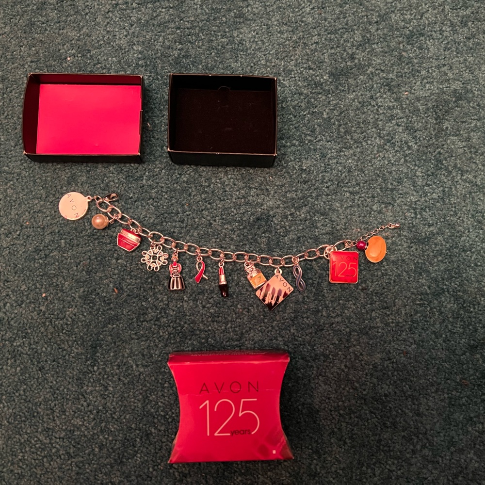 Avon 125 years bracelet